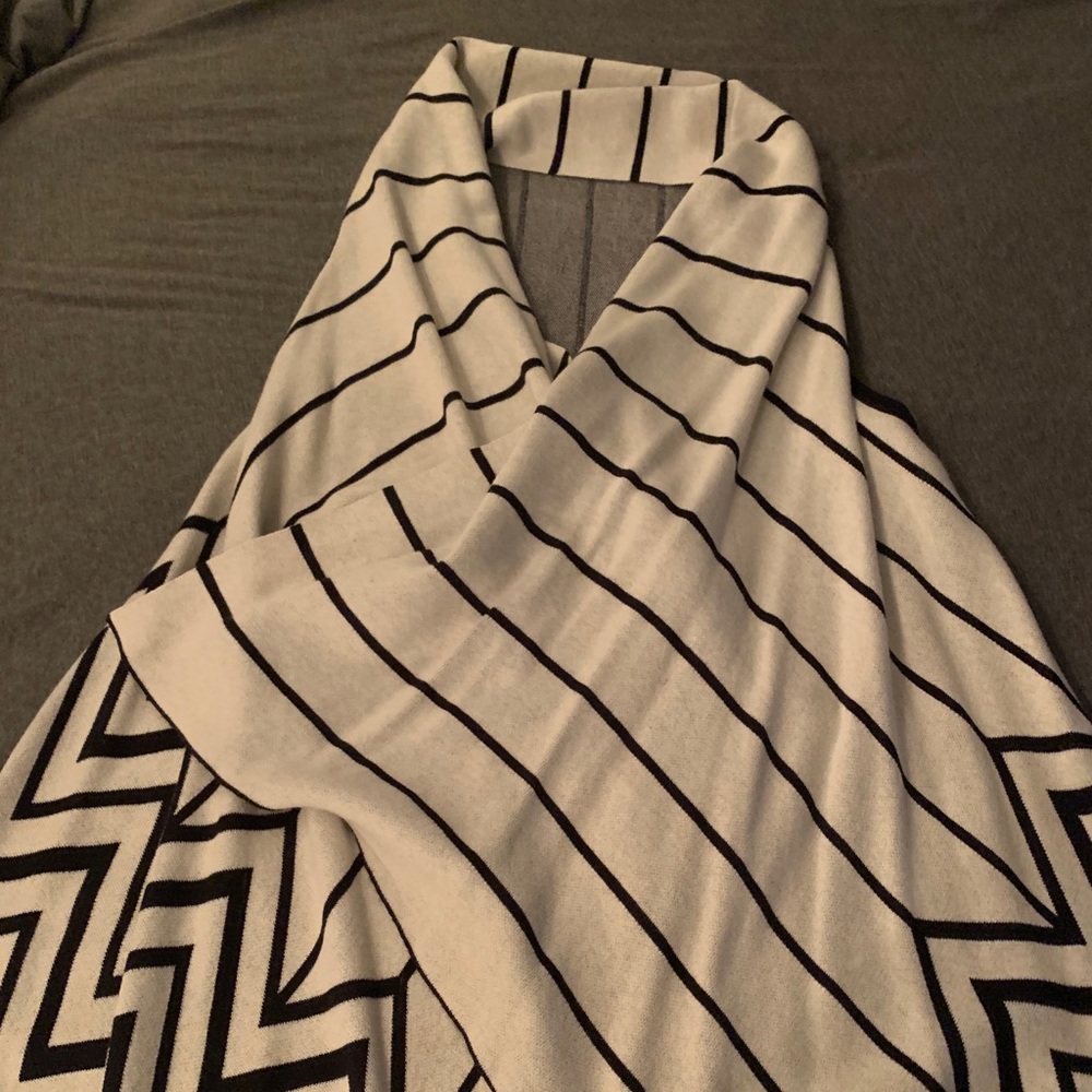 Chevron Printed Shawl